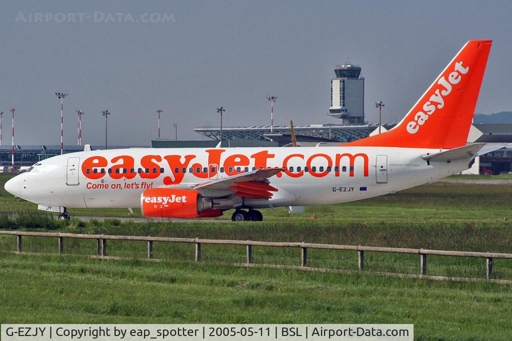 G-EZJY, 2003 Boeing 737-73V C/N 32420, lineup 34