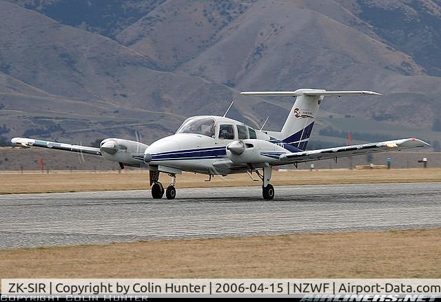 ZK-SIR, Beech 76 Duchess C/N ME-222, ZK-SIR landing at Wanaka
