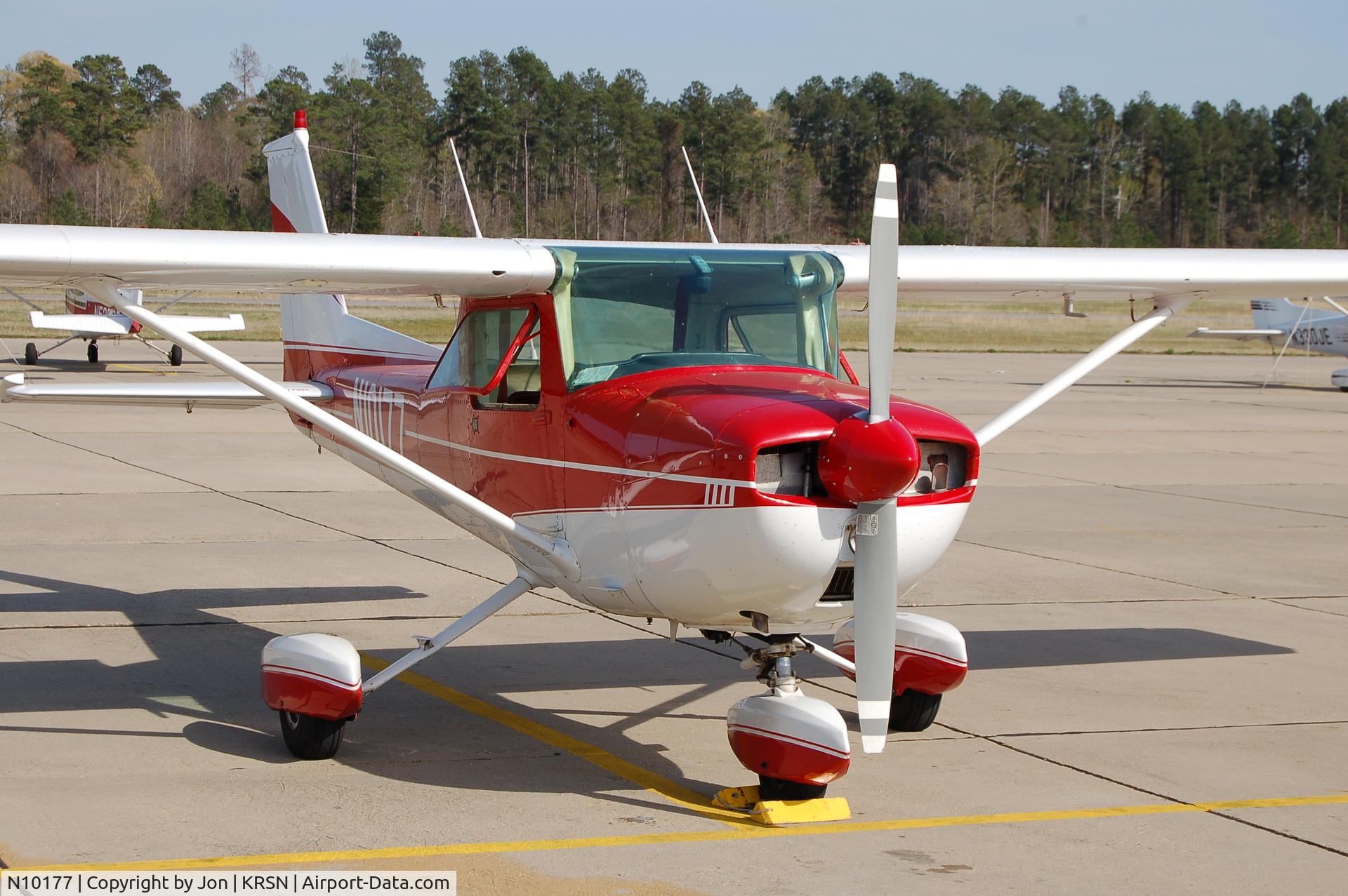 N10177, 1973 Cessna 150L C/N 15074812, Sittin on the ramp