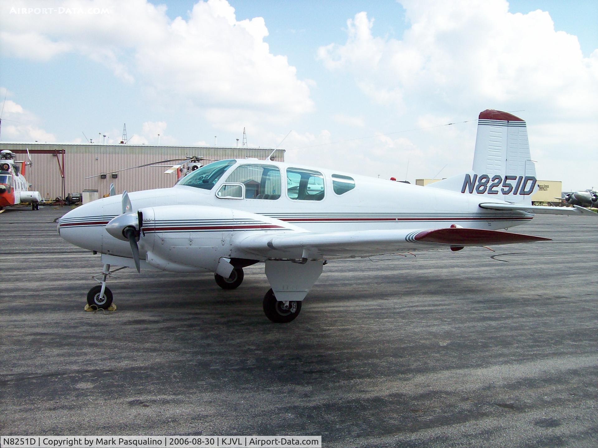 N8251D, 1957 Beech 95 C/N TD-16, Beech 95