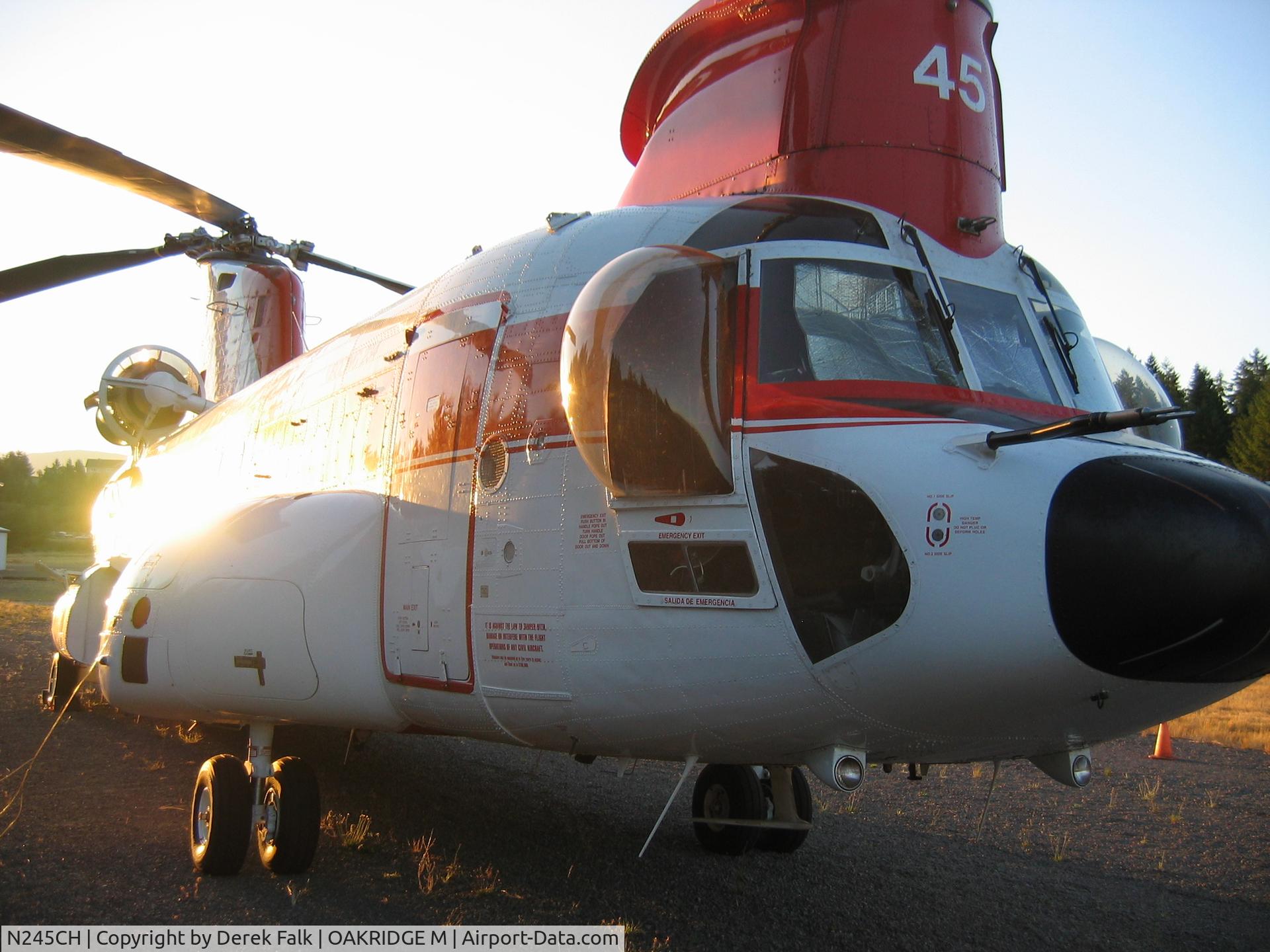 N245CH, 1983 Boeing Vertol 234 C/N MJ-022, 2005 Fire Season