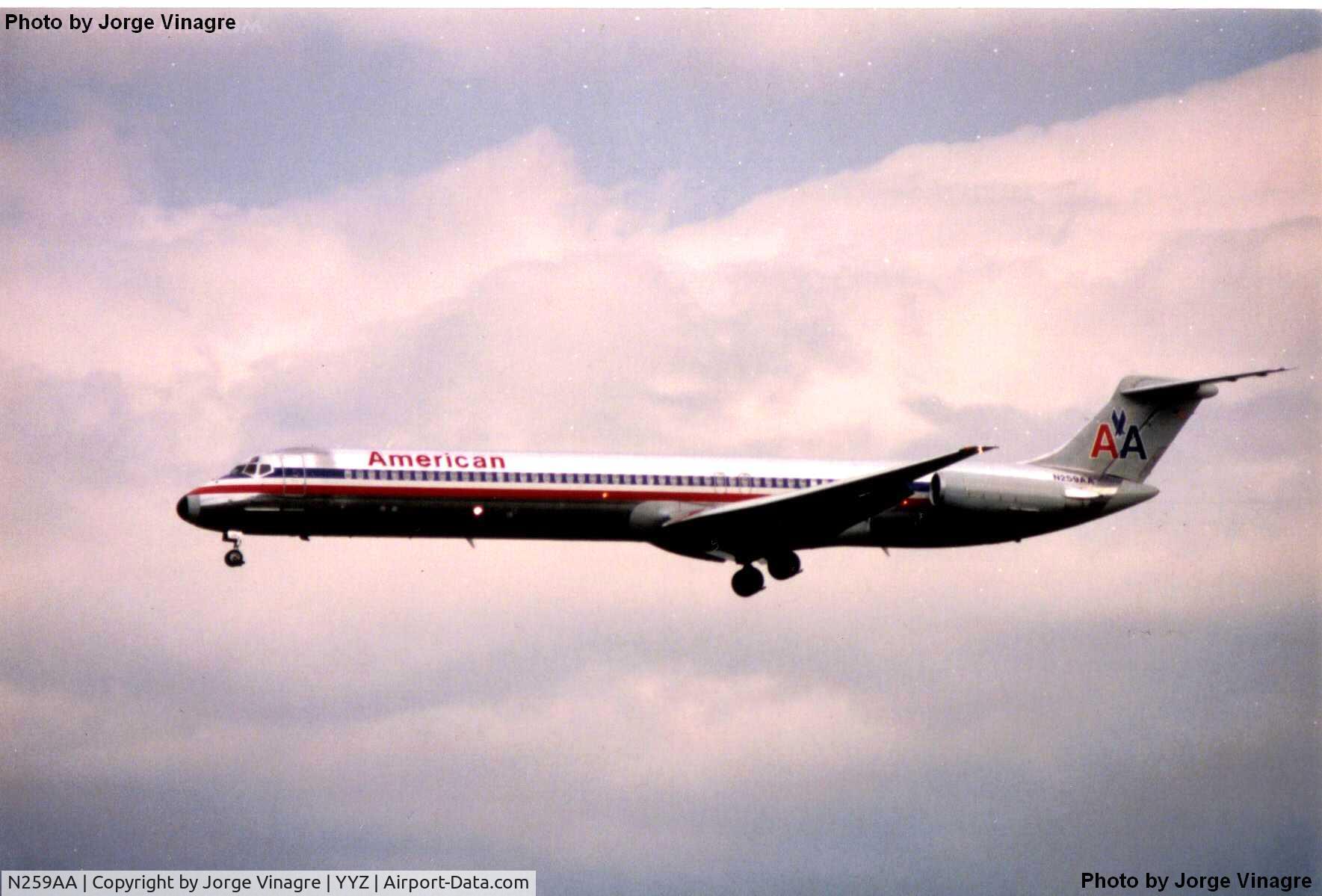 N259AA, 1985 McDonnell Douglas MD-82 (DC-9-82) C/N 49289, Toronto  Pearson International  Canada  CA  ON