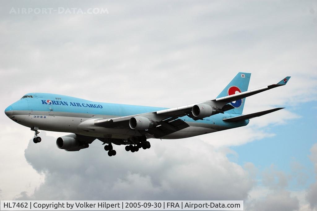HL7462, 1997 Boeing 747-4B5F/SCD C/N 26406, on final at Frankfurt/main