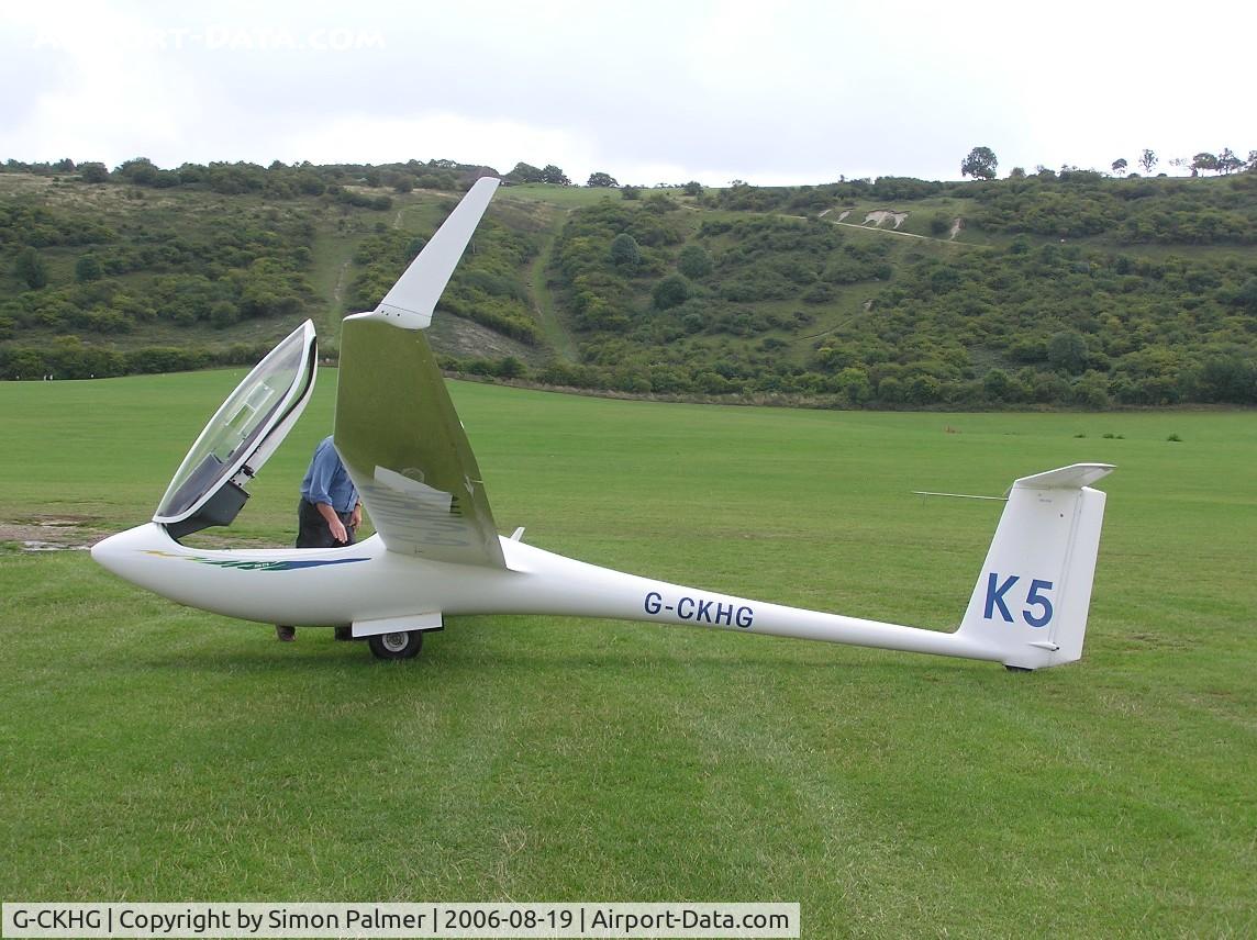 G-CKHG, 2005 Schleicher ASW-27B C/N 27223, Schleicher ASW27B at Dunstable Downs gliderport