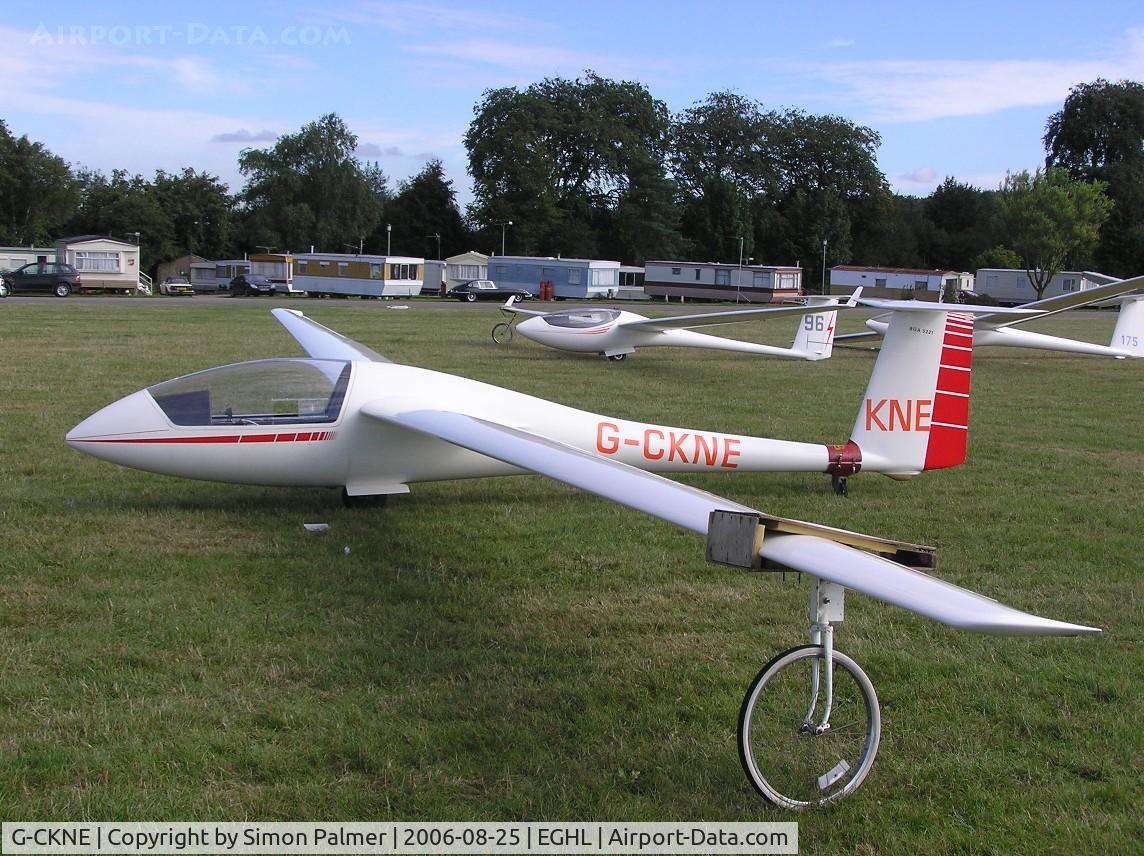 G-CKNE, 1978 Schempp-Hirth Standard Cirrus 75 VTC C/N 199, Standard Cirrus 75-VTC at Lasham