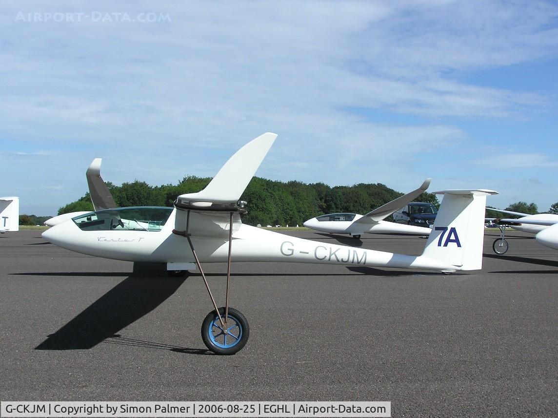 G-CKJM, 1988 Schempp-Hirth Ventus cT C/N 120, Schempp-Hirth Ventus cT at Lasham