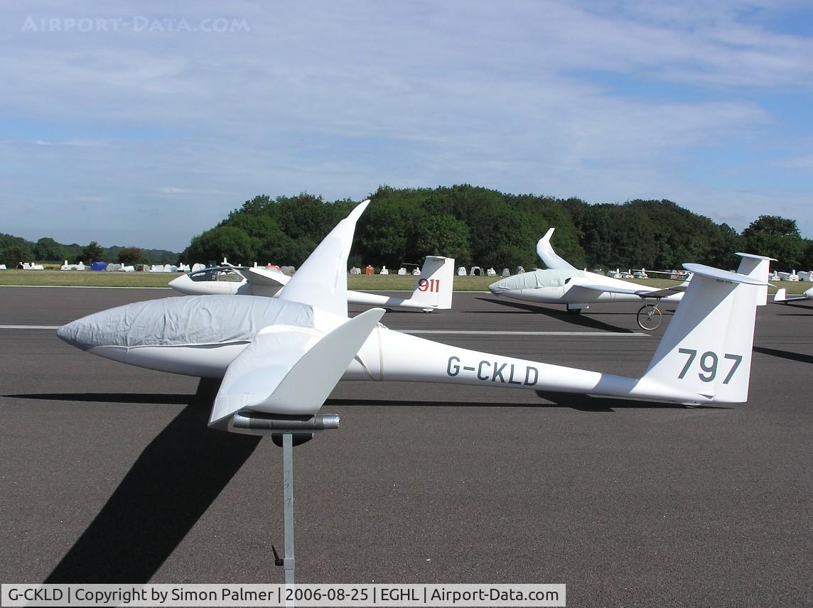 G-CKLD, 2005 Schempp-Hirth Discus 2cT C/N 1, Schempp-Hirth Discus 2cT at Lasham