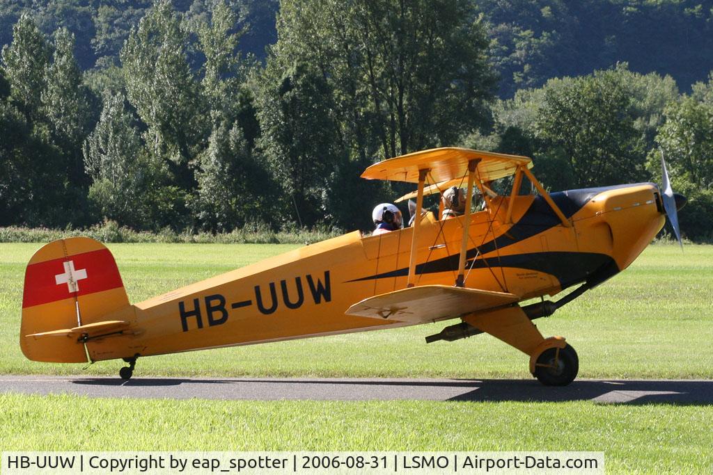 HB-UUW, 1937 Bucker Bu-131APM Jungmann C/N 11, on taxiway