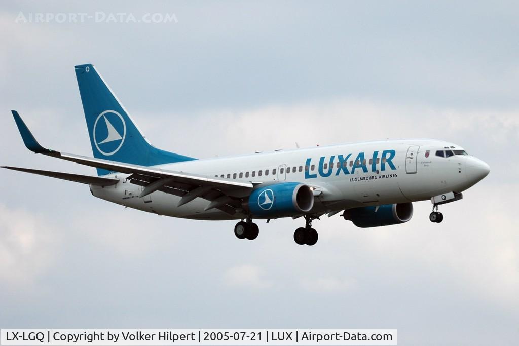 LX-LGQ, 2004 Boeing 737-7C9 C/N 33802, on final at lux