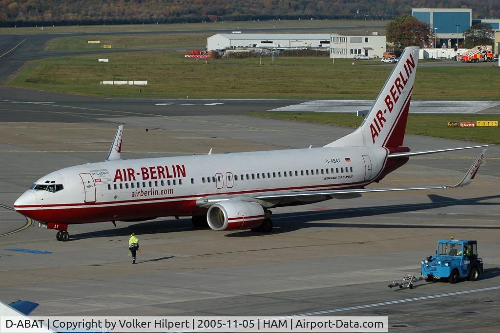 D-ABAT, 1999 Boeing 737-86J C/N 29120, nice colours