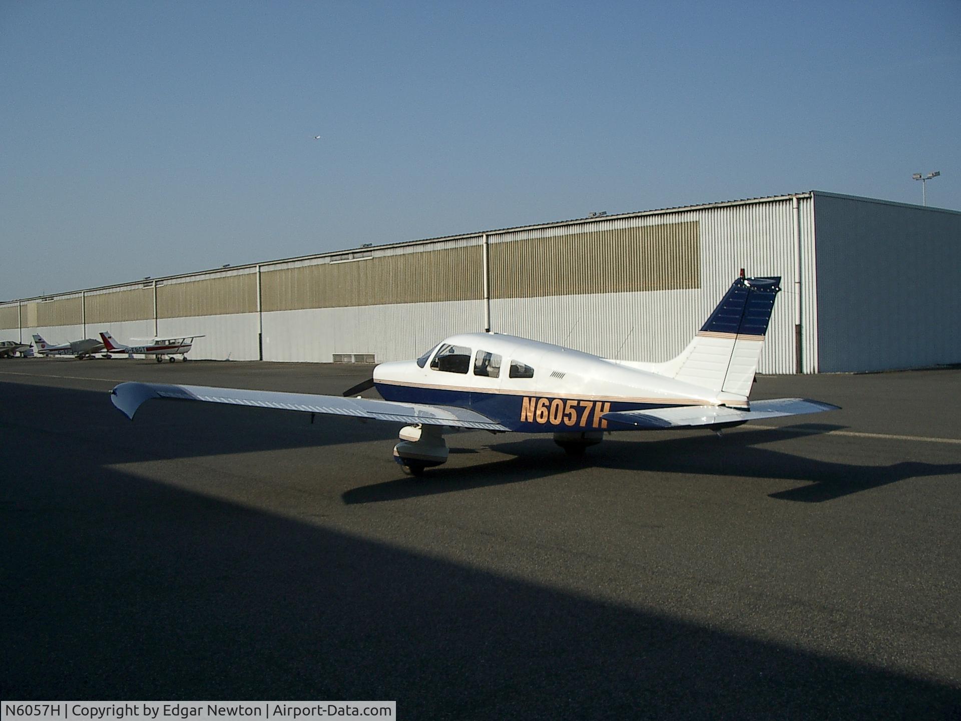 N6057H, 1977 Piper PA-28-161 C/N 28-7816216, Very clean aircraft, flies great