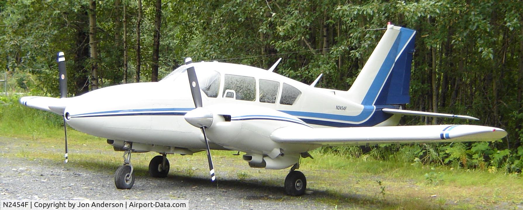 N2454F, 1964 Piper PA-23-250 C/N 27-2666, Aztec C