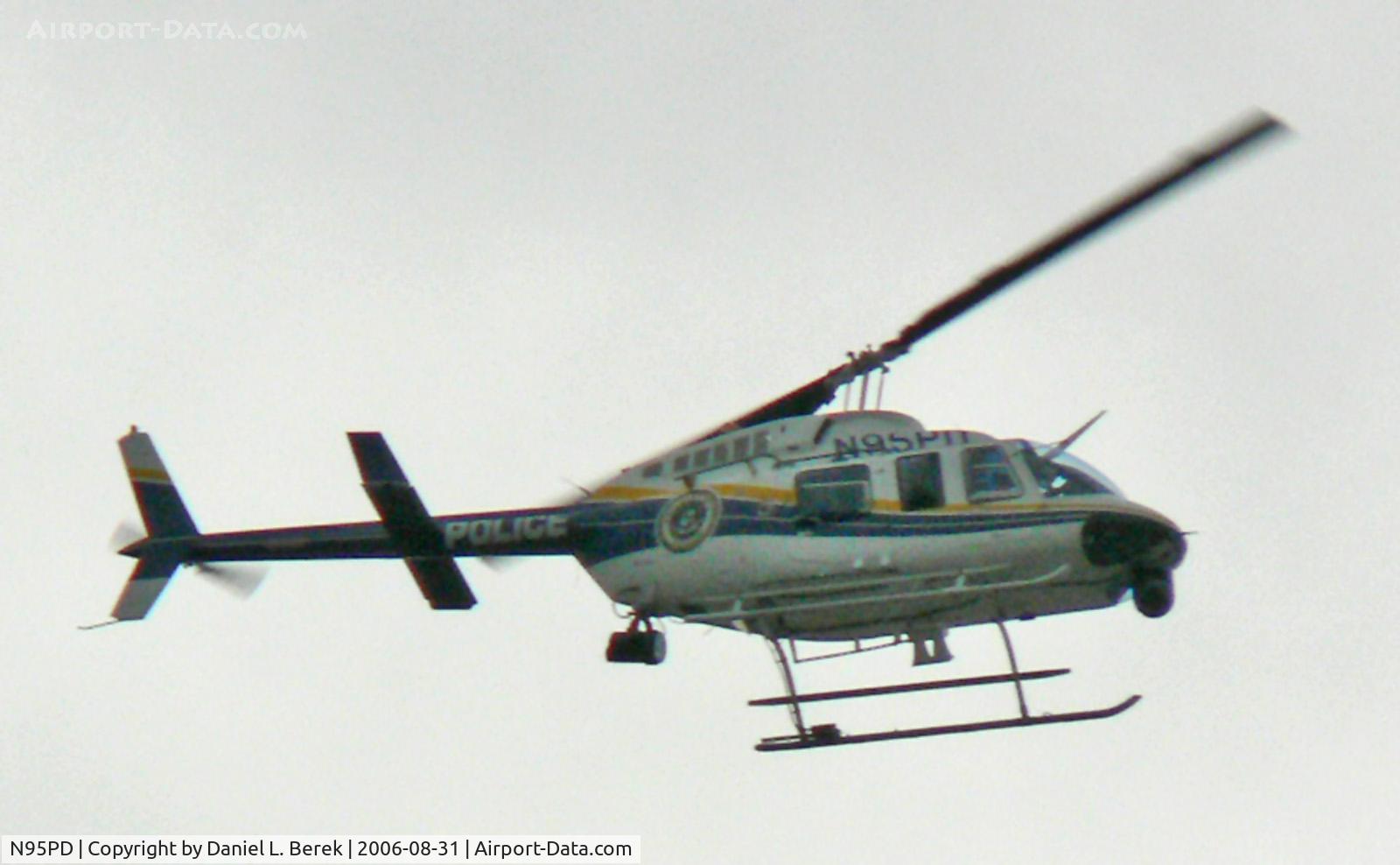 N95PD, 1998 Bell 206L-4 LongRanger LongRanger C/N 52206, City of Philadelphia Police Department chopper patrols the area along the city's scenic waterfront.