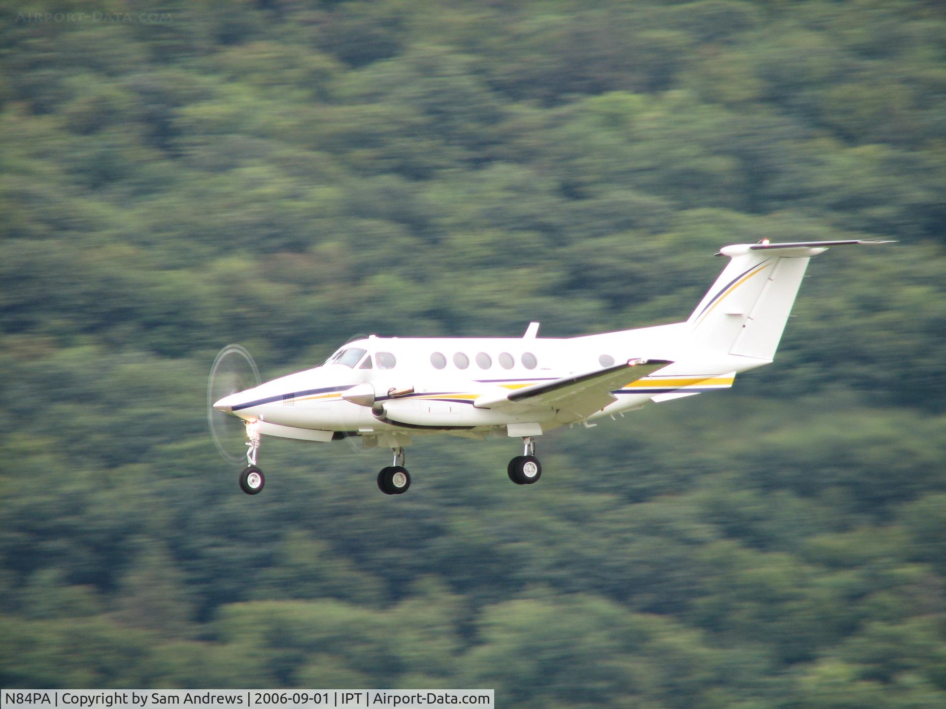 N84PA, 1981 Beech 200 Super King Air C/N BB-835, Just in from Indiana Co Airport (Indiana, PA) [KIDI/IDI]