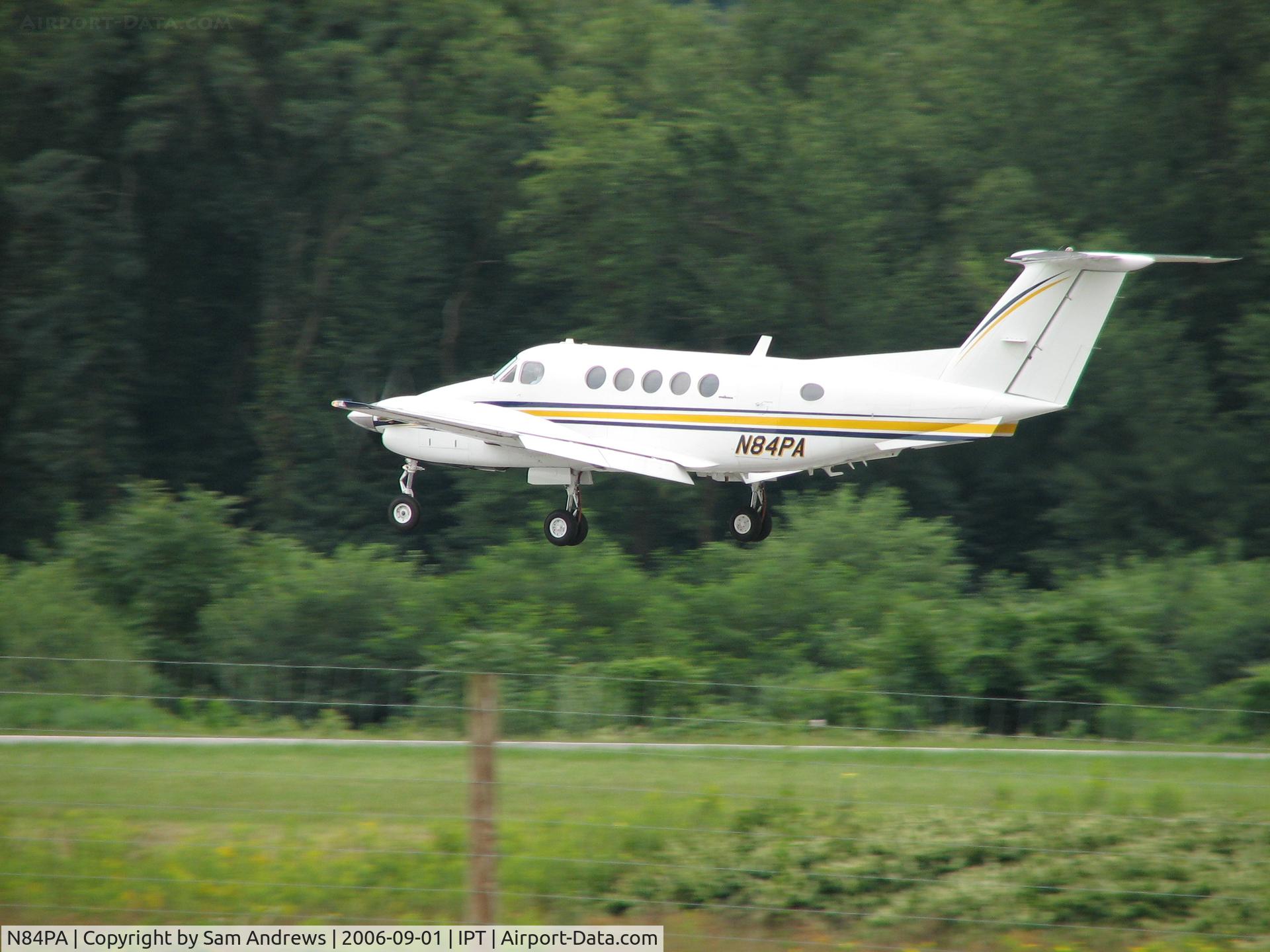 N84PA, 1981 Beech 200 Super King Air C/N BB-835, Entering ground effect?