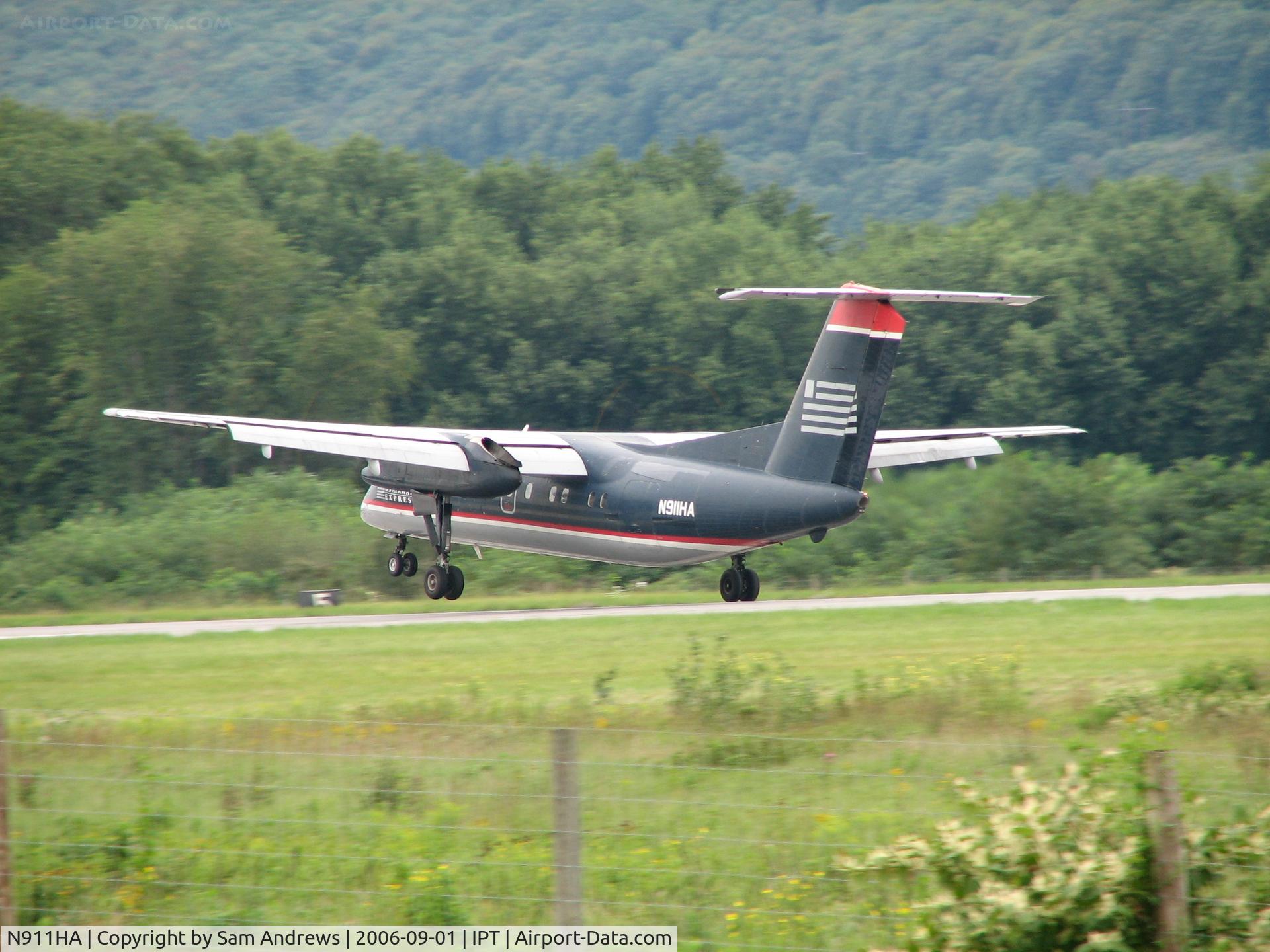 N911HA, De Havilland Canada DHC-8-102 Dash 8 C/N 034, He looked like he was sitting still.  Just like a feather.