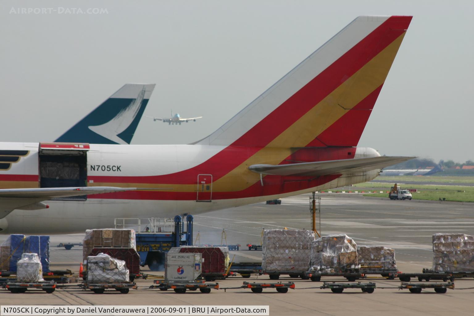 N705CK, 1974 Boeing 747-246F C/N 21034, note between tails, arrival of Korean Air Cargo  HL7466