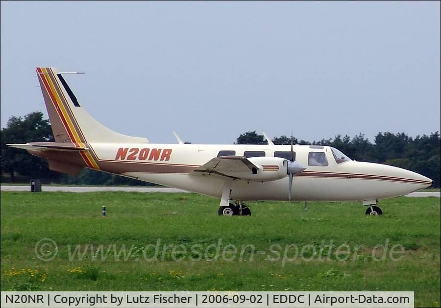 N20NR, 1977 Smith Aerostar 601P C/N 61P-0445-169, Smith Aerostar 601P Reg. N20NR on Dresden Airport