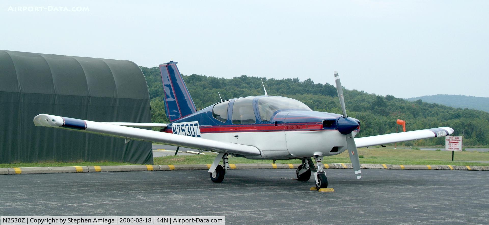 N2530Z, Socata TB-20 Trinidad C/N 955, Trinidad in for a $100. hamburger