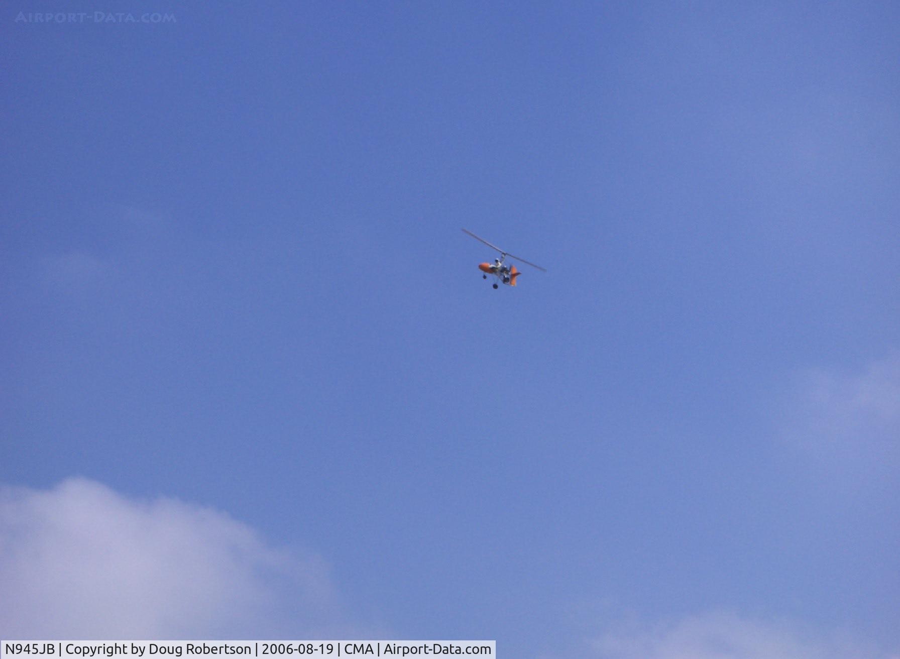 N945JB, 2001 Rotor Flight Dominator I C/N 04-0101, 2001 Benham DOMINATOR Rotax powered Autogyro in flight