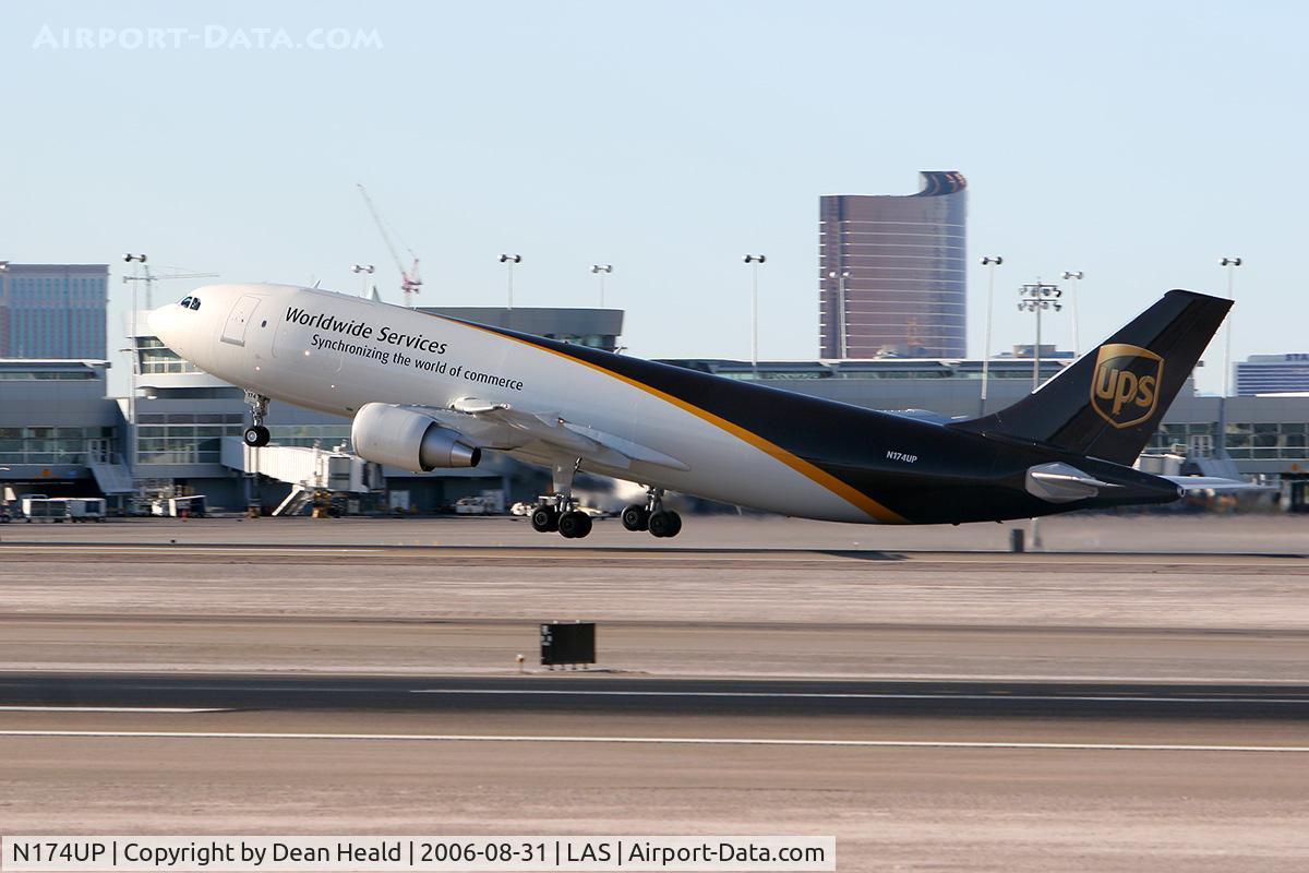 N174UP, 2006 Airbus A300F4-622R C/N 0869, UPS N174UP (FLT UPS9817) early rotation from RWY 25R enroute to Bob Hope (KBUR).