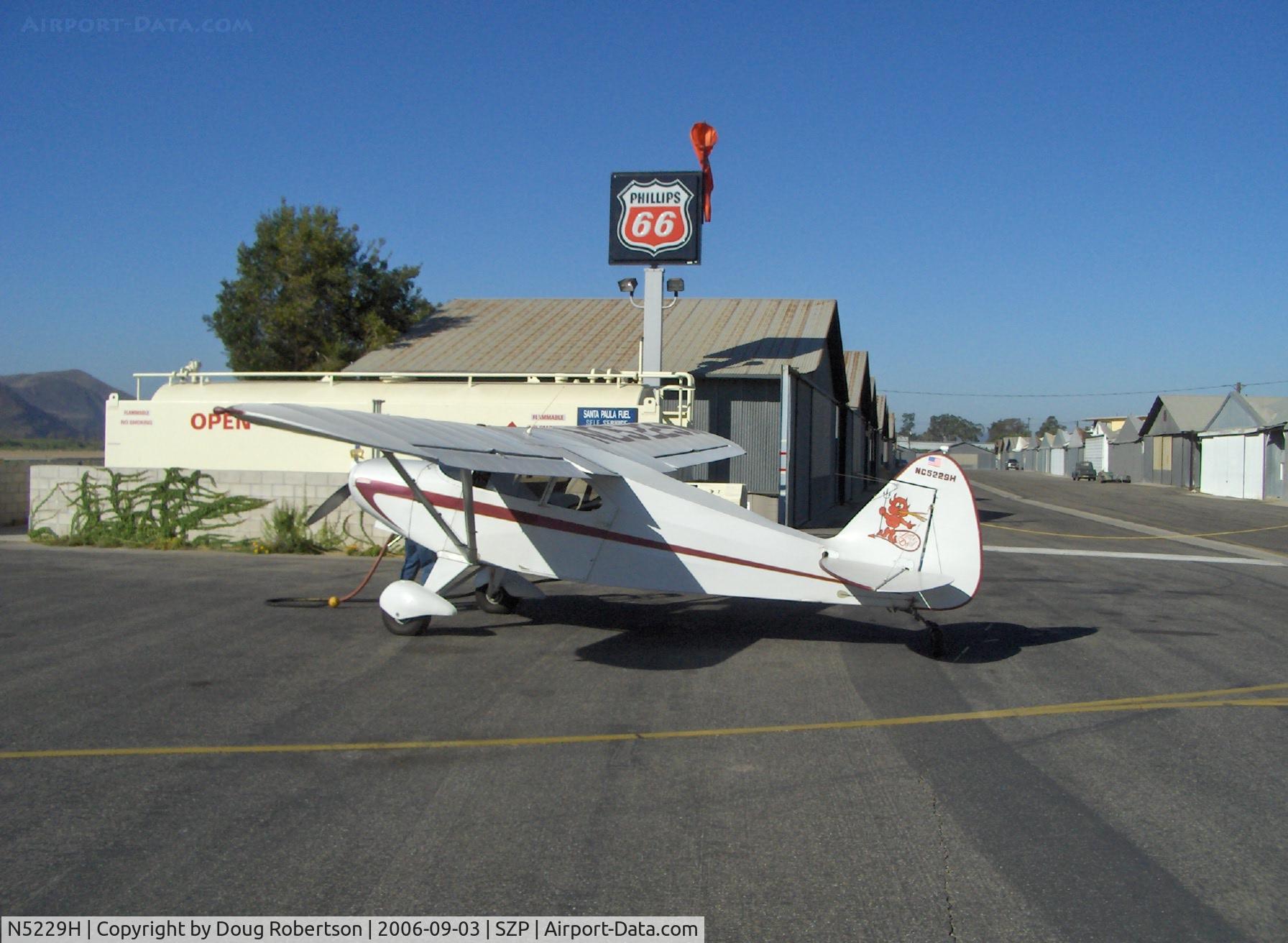 N5229H, 1949 Piper PA-16 Clipper C/N 16-33, 1949 Piper PA-16 CLIPPER, Lycoming O-290 135 hp upgrade, refueling