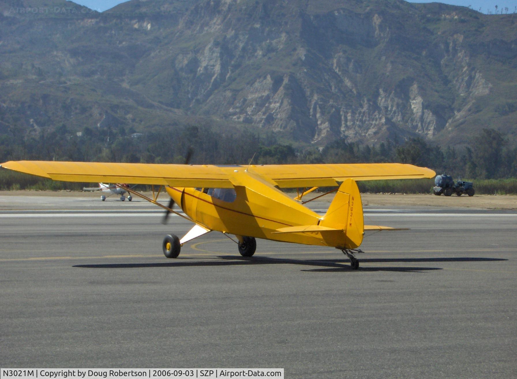 N3021M, 1947 Piper PA-12 Super Cruiser C/N 12-1576, 1947 Piper PA-12 SUPER CRUISER, Lycoming O-290 135 Hp upgrade, taxi