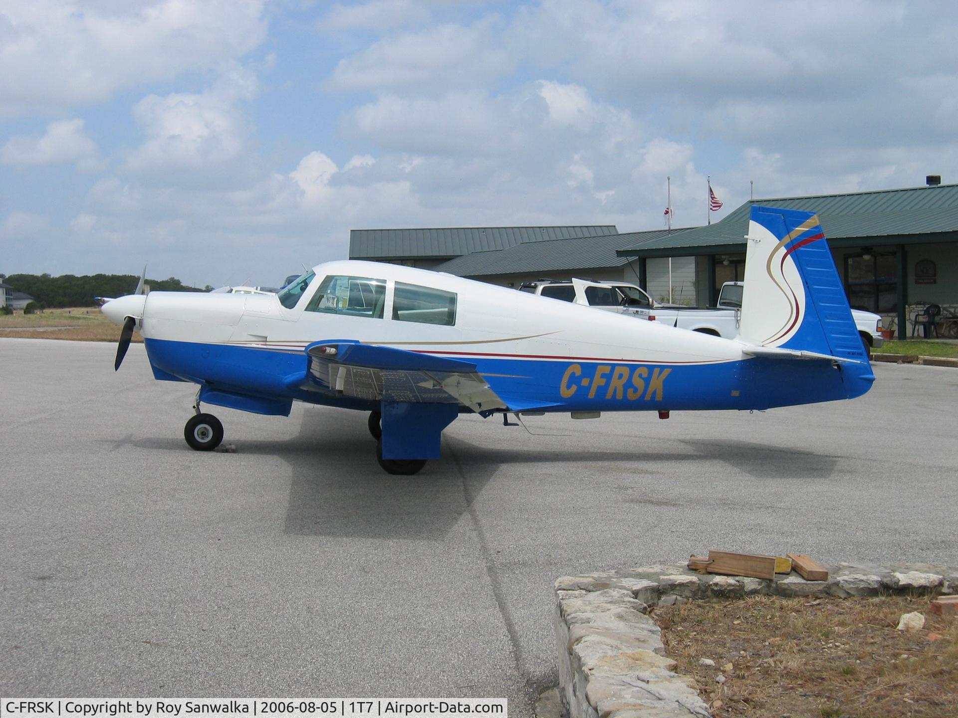 C-FRSK, 1969 Mooney M20C Ranger C/N 690098, Our M20C with new blue & white Millenium paint scheme