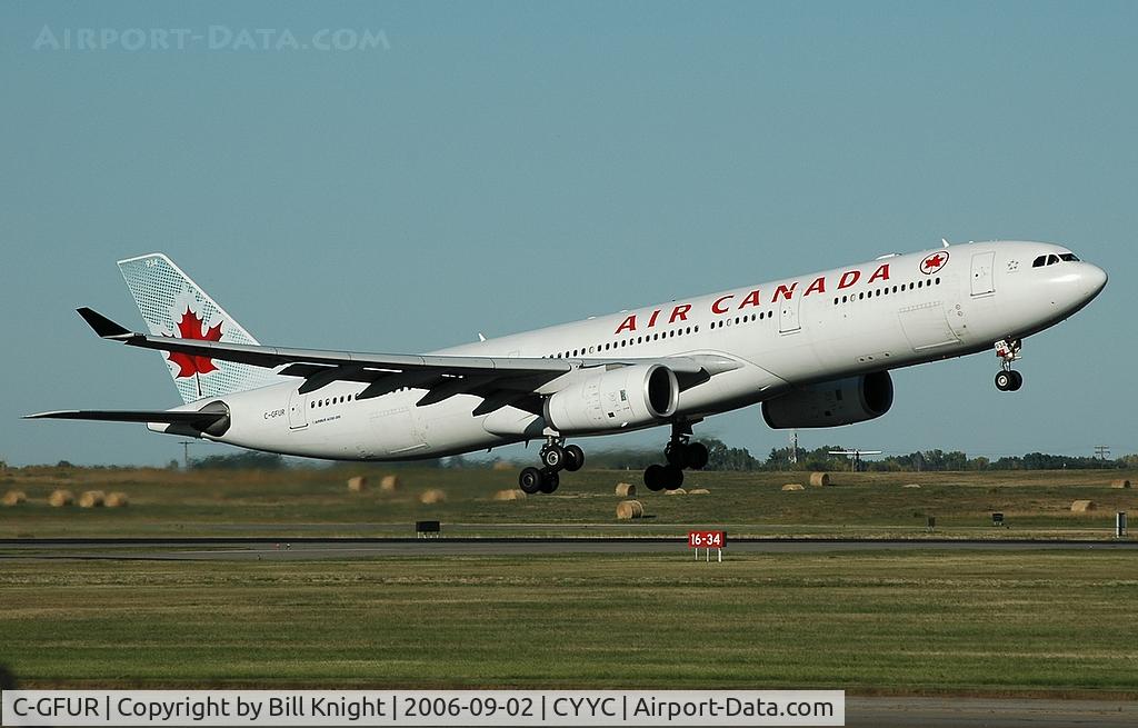 C-GFUR, 2000 Airbus A330-343 C/N 344, Leaving 16