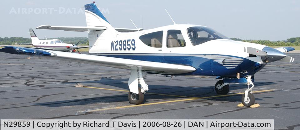 N29859, 1976 Rockwell International 114 Commander C/N 14038, 1976 Rockwell 114 in Danville Va.