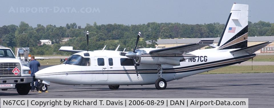N67CG, 1979 Rockwell 690B Turbo Commander C/N 11540, 1979 Rockwell 690B in Danville Va. for fuel.