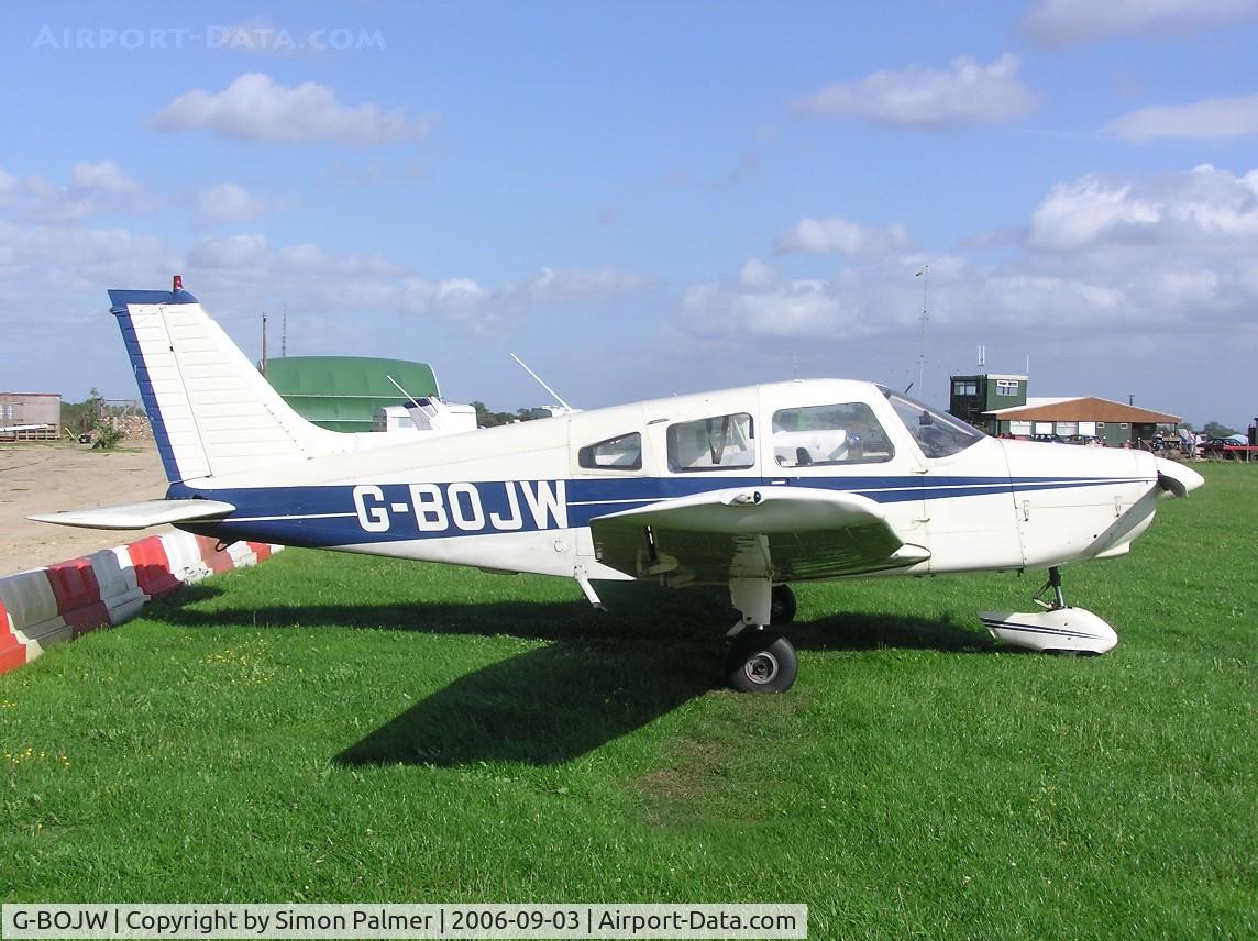 G-BOJW, 1977 Piper PA-28-161 Cherokee Warrior II C/N 28-7716038, PA-28 at Enstone