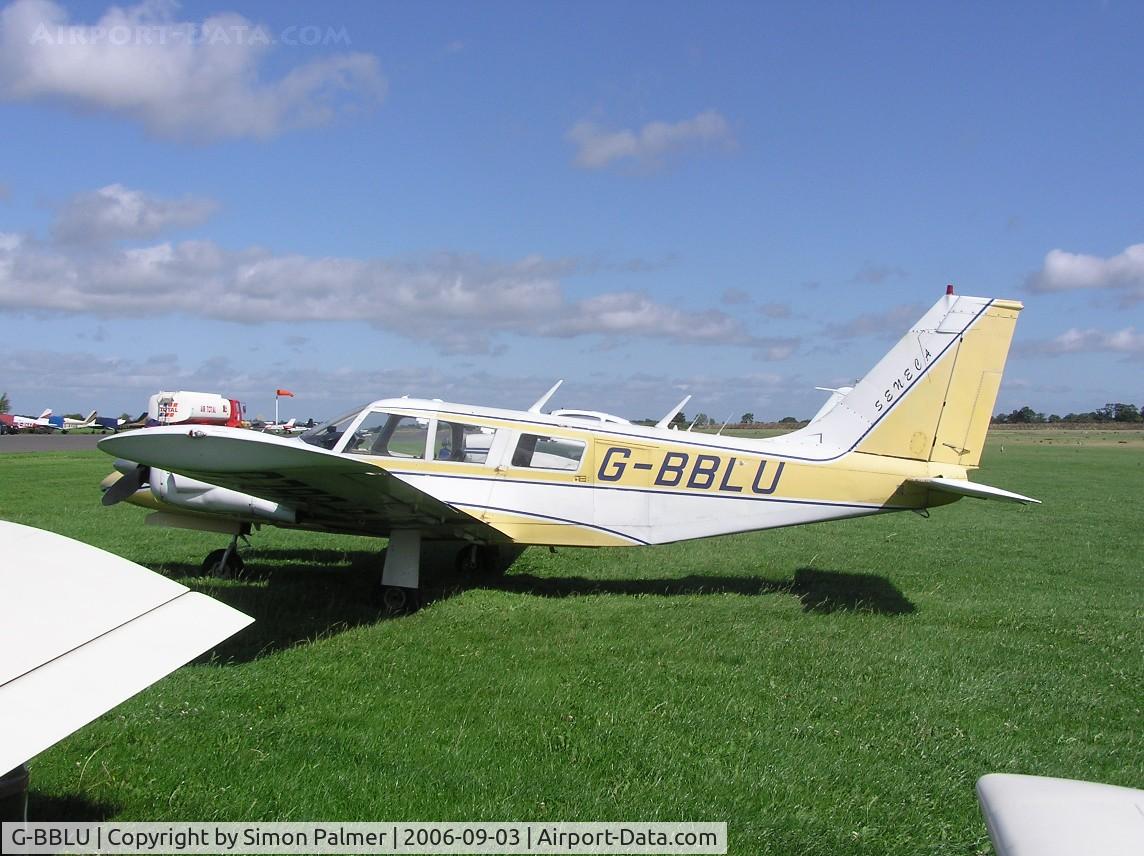 G-BBLU, 1973 Piper PA-34-200 Seneca C/N 34-7350271, PA-34 Seneca at Turweston