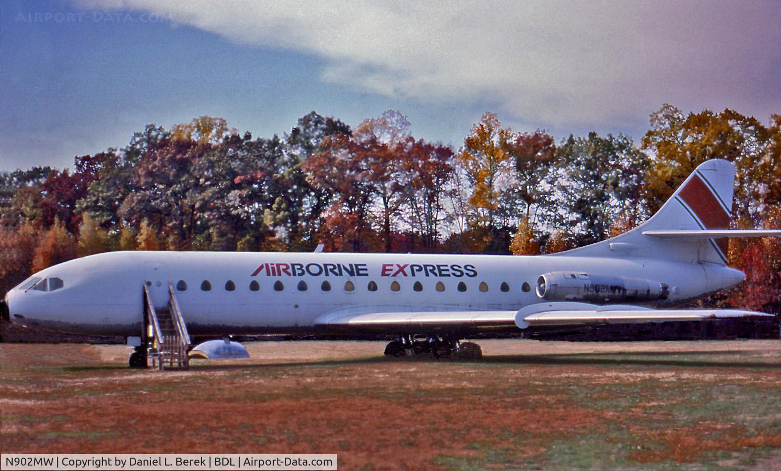 N902MW, 1961 Sud Aviation SE-210 Caravelle VI-R C/N 88, Airborne Express donated this erstwhile United Caravelle to the New England Air Museum, where she has been preserved.