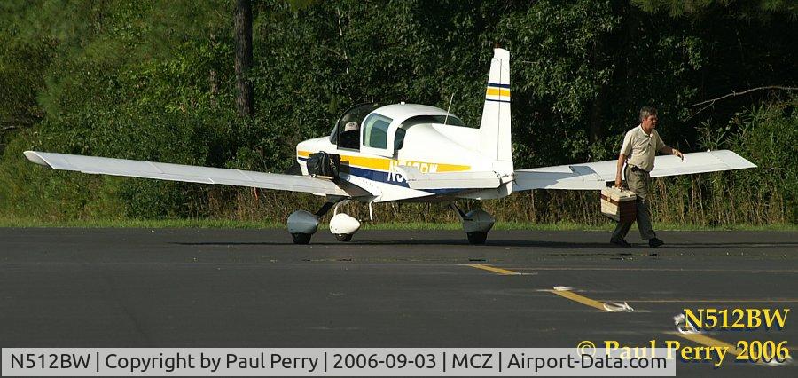 N512BW, 1974 Grumman American AA-5 Traveler C/N AA5-0702, Very sharp Grumman at a very quiet airport