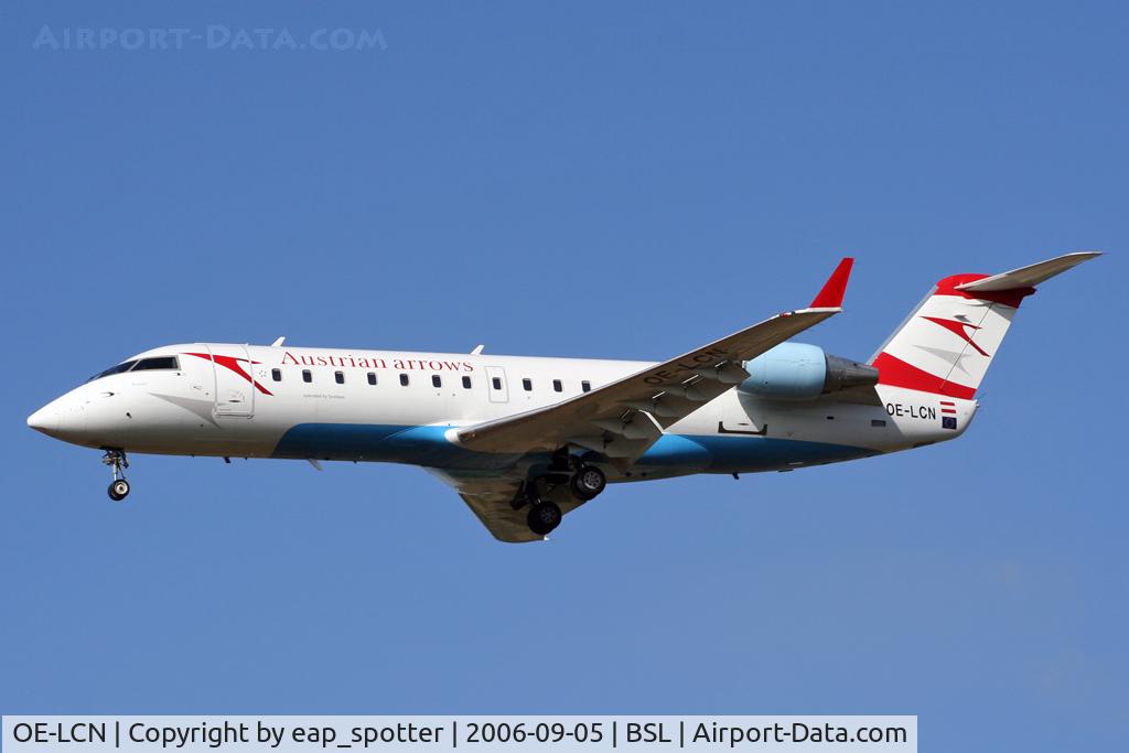 OE-LCN, 2000 Canadair CRJ-200LR (CL-600-2B19) C/N 7365, on final ex VIE for Austrian Airlines