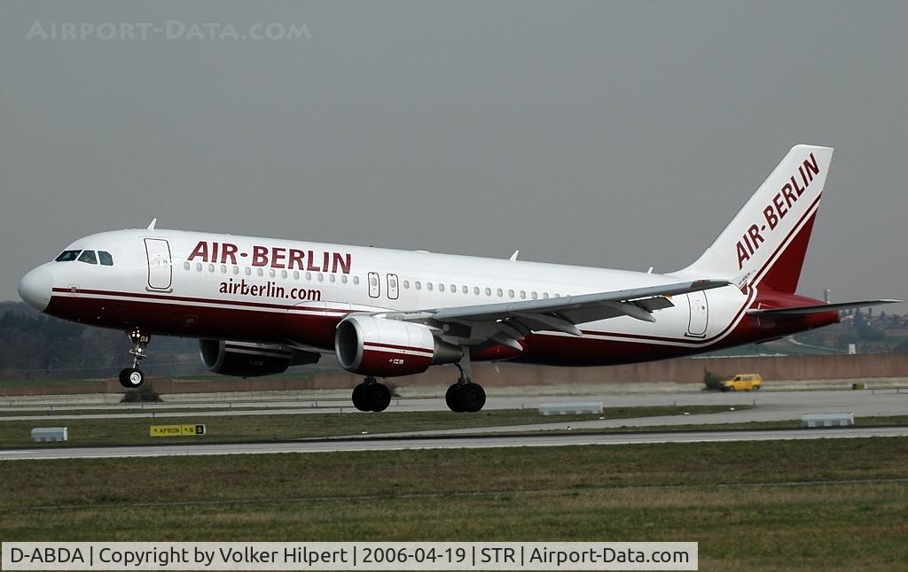 D-ABDA, 2005 Airbus A320-214 C/N 2539, leaving str