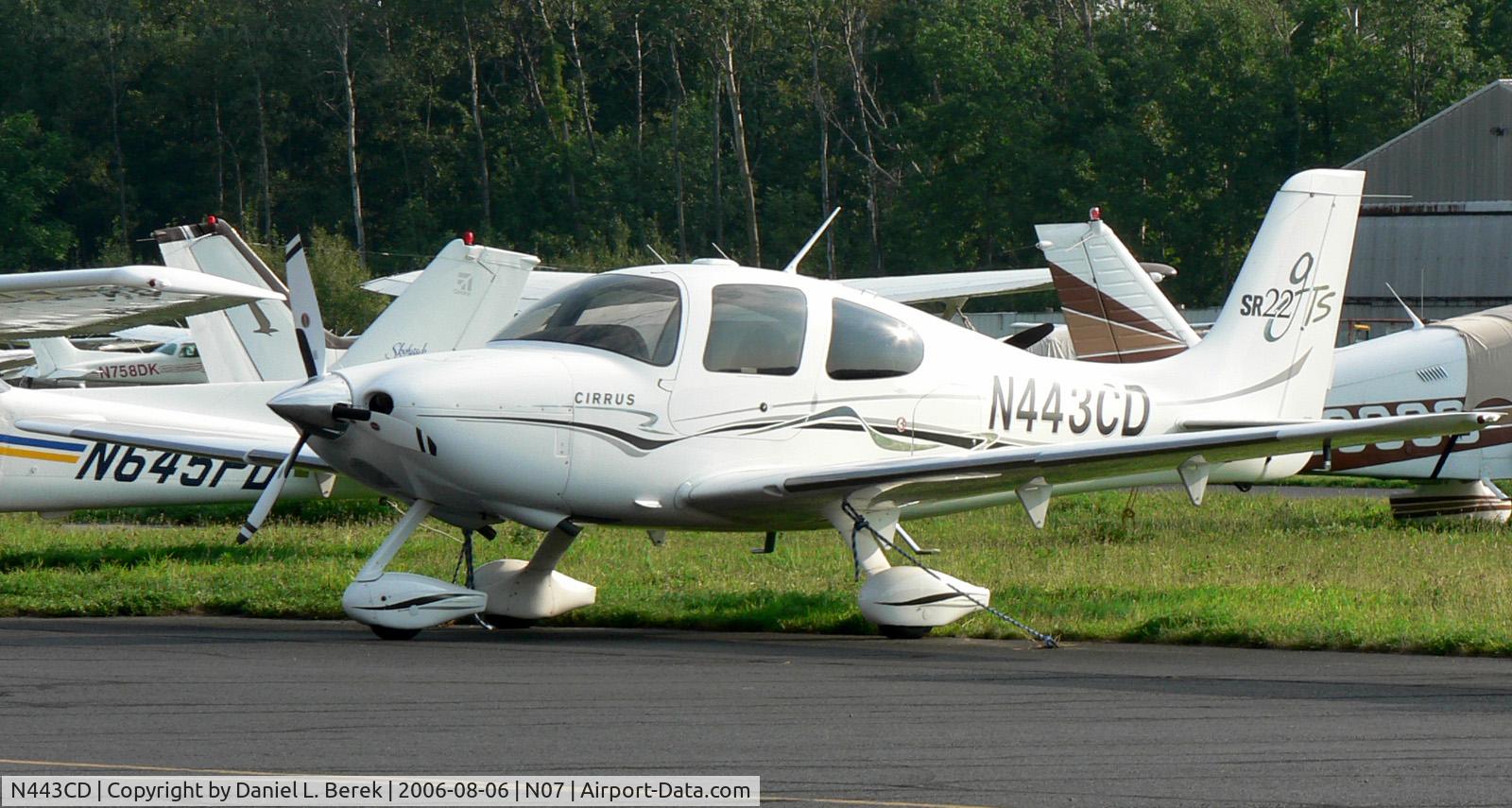 N443CD, 2004 Cirrus SR22 C/N 1190, New Cirrus shows her plumage on the crowded ramp at Lincoln Park, NJ.