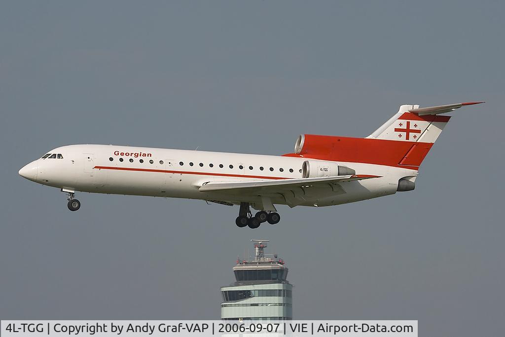 4L-TGG, 1991 Yakovlev Yak-42D C/N 4520423116579, On short final RWY16.