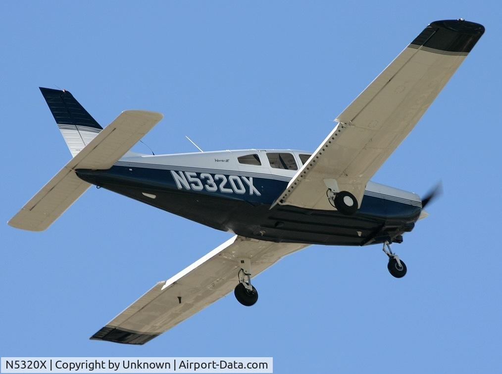 N5320X, Piper PA-28-161 C/N 2842117, In flight