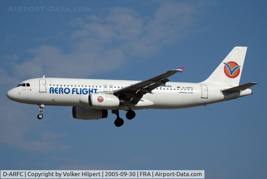 D-ARFC, 1996 Airbus A320-232 C/N 580, on final at fra