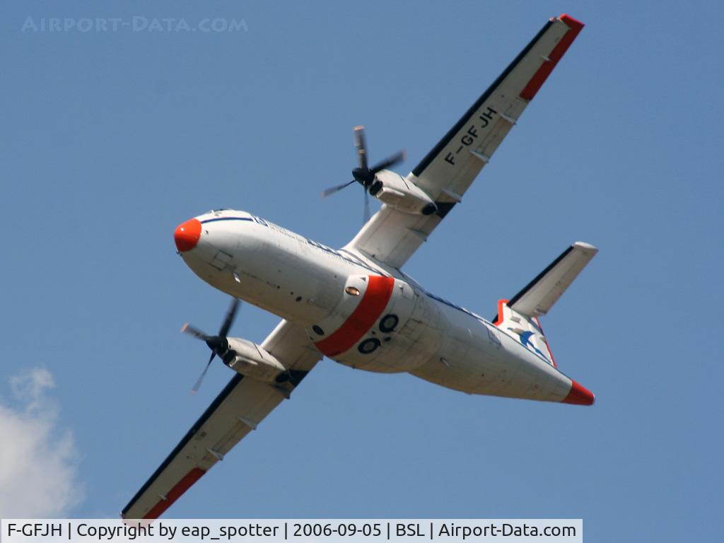 F-GFJH, 1987 ATR 42-300 C/N 049, Calibrating ILS 16