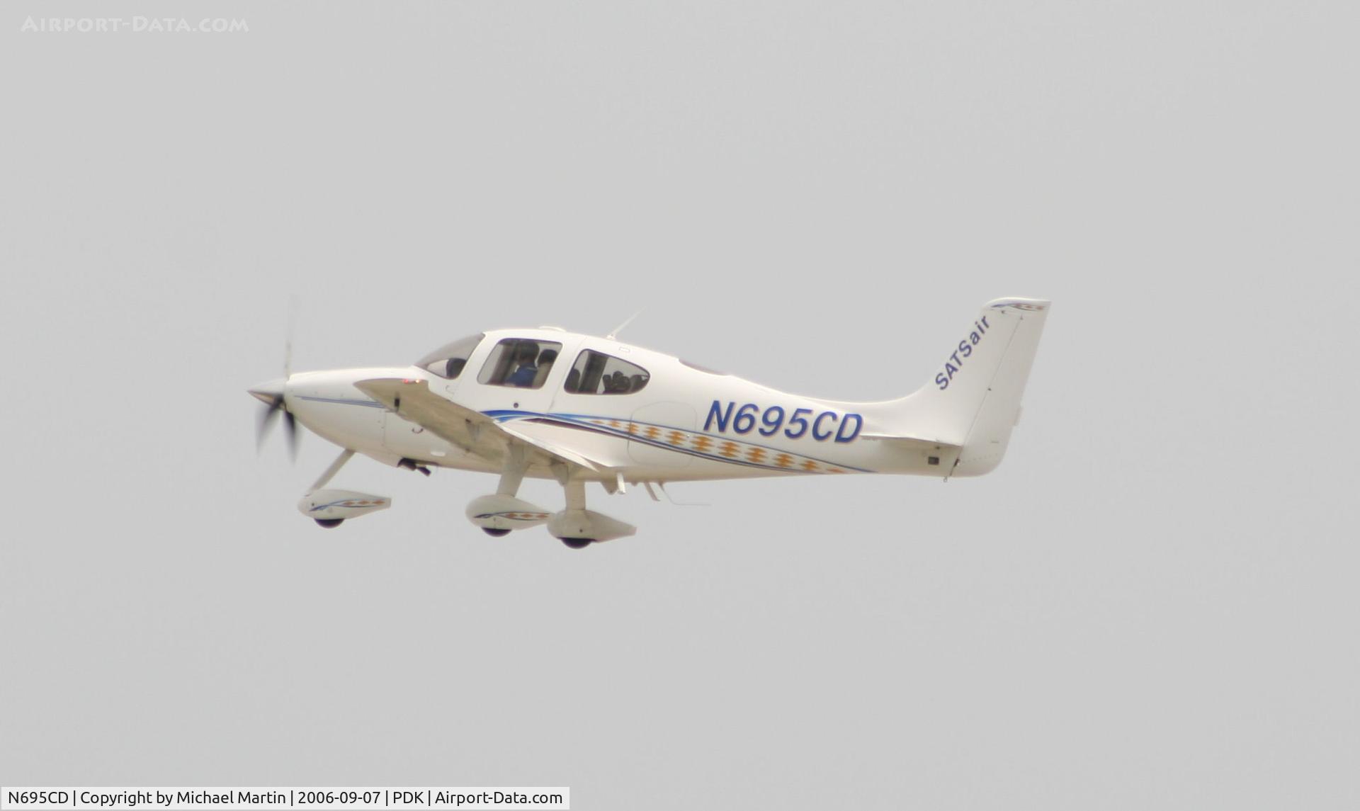 N695CD, 2005 Cirrus SR22 C/N 1372, In flight after leaving PDK