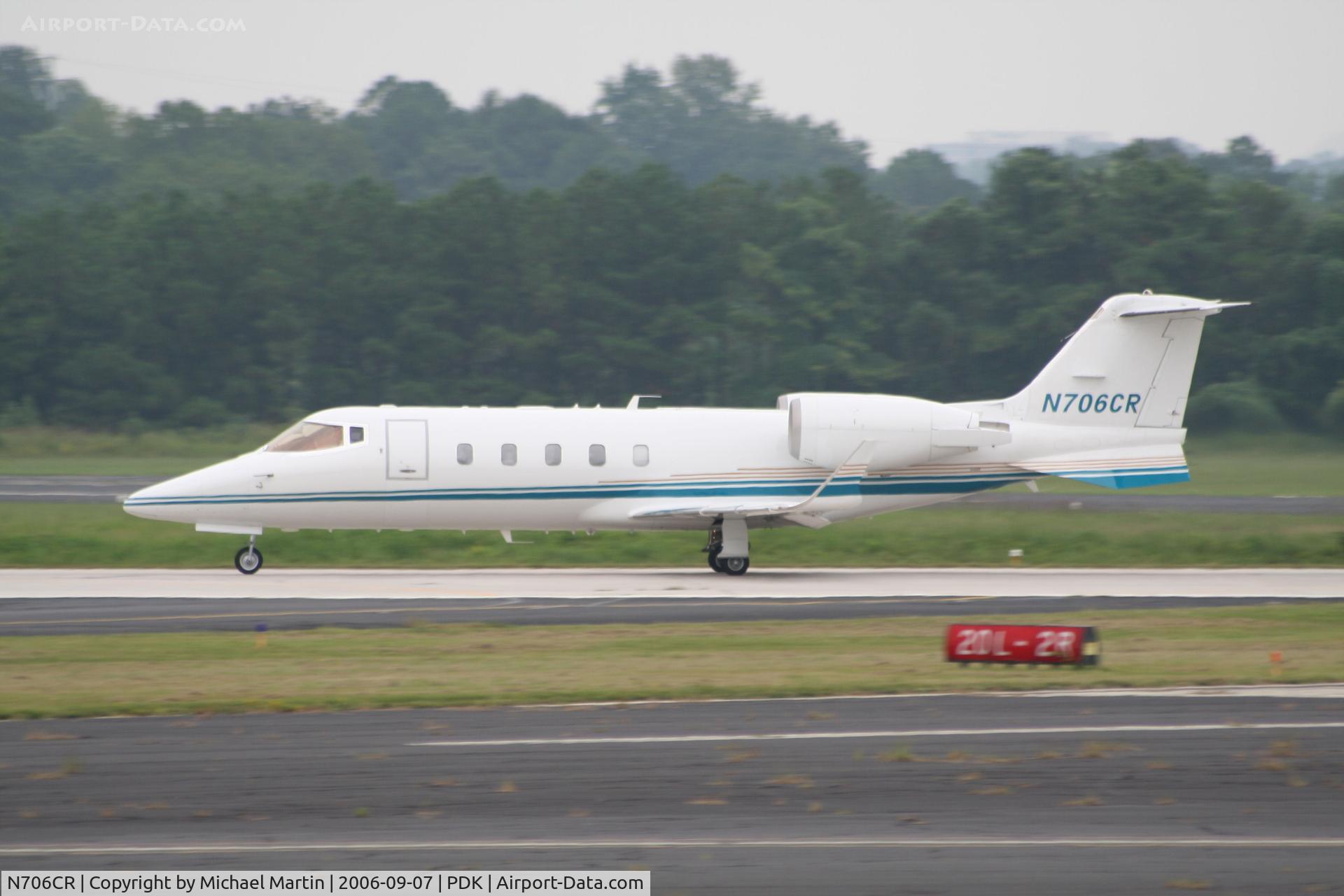 N706CR, 1999 Learjet Inc 60 C/N 168, Departing Runway 2R