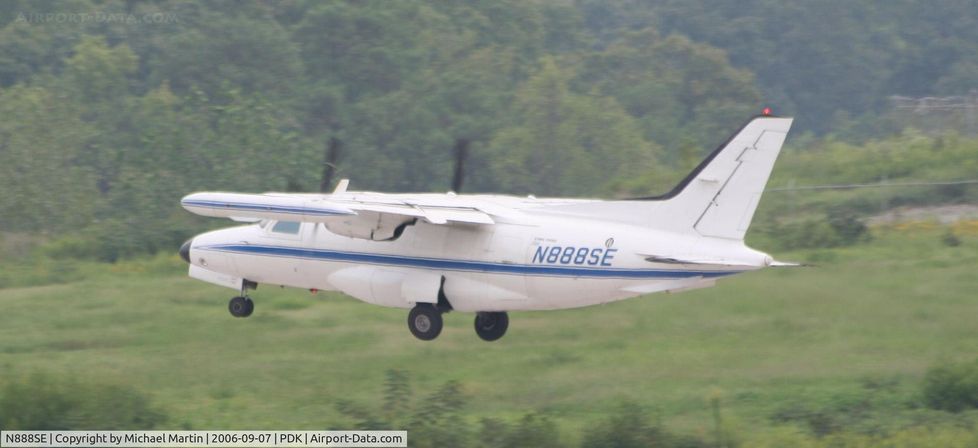 N888SE, 1982 Mitsubishi MU-2B-60 Marquise C/N 1549 S.A., Taking off for a maintenance run.