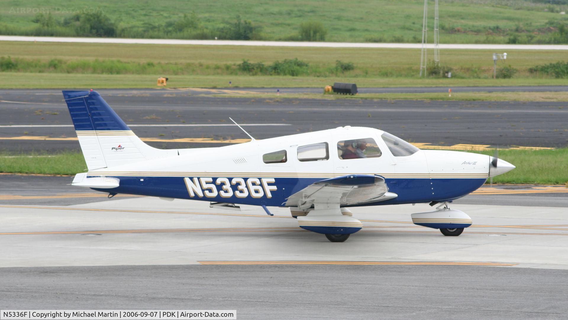 N5336F, Piper PA-28-181 C/N 28-43471, Taxing to Runway 2L