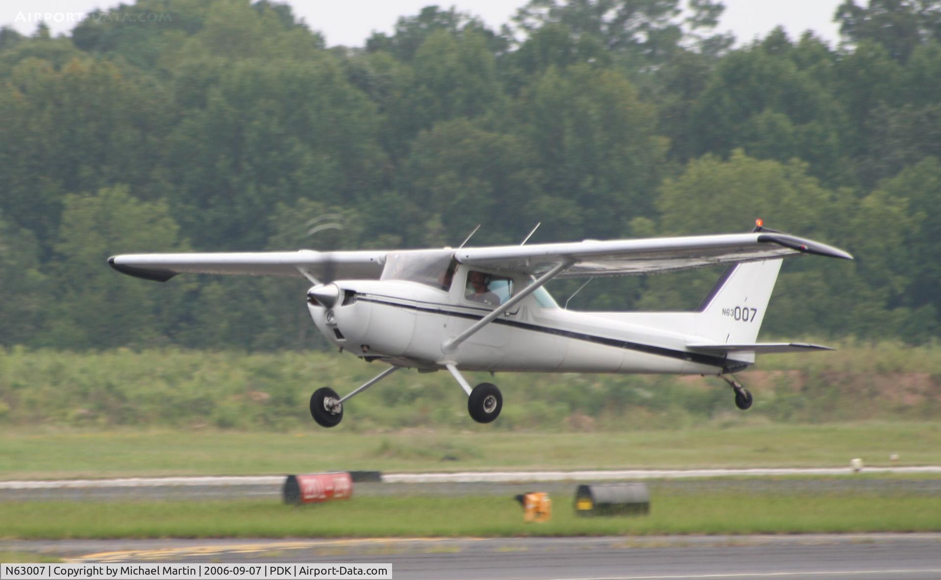 N63007, 1975 Cessna 150M C/N 15077043, Bond!  James Bond!