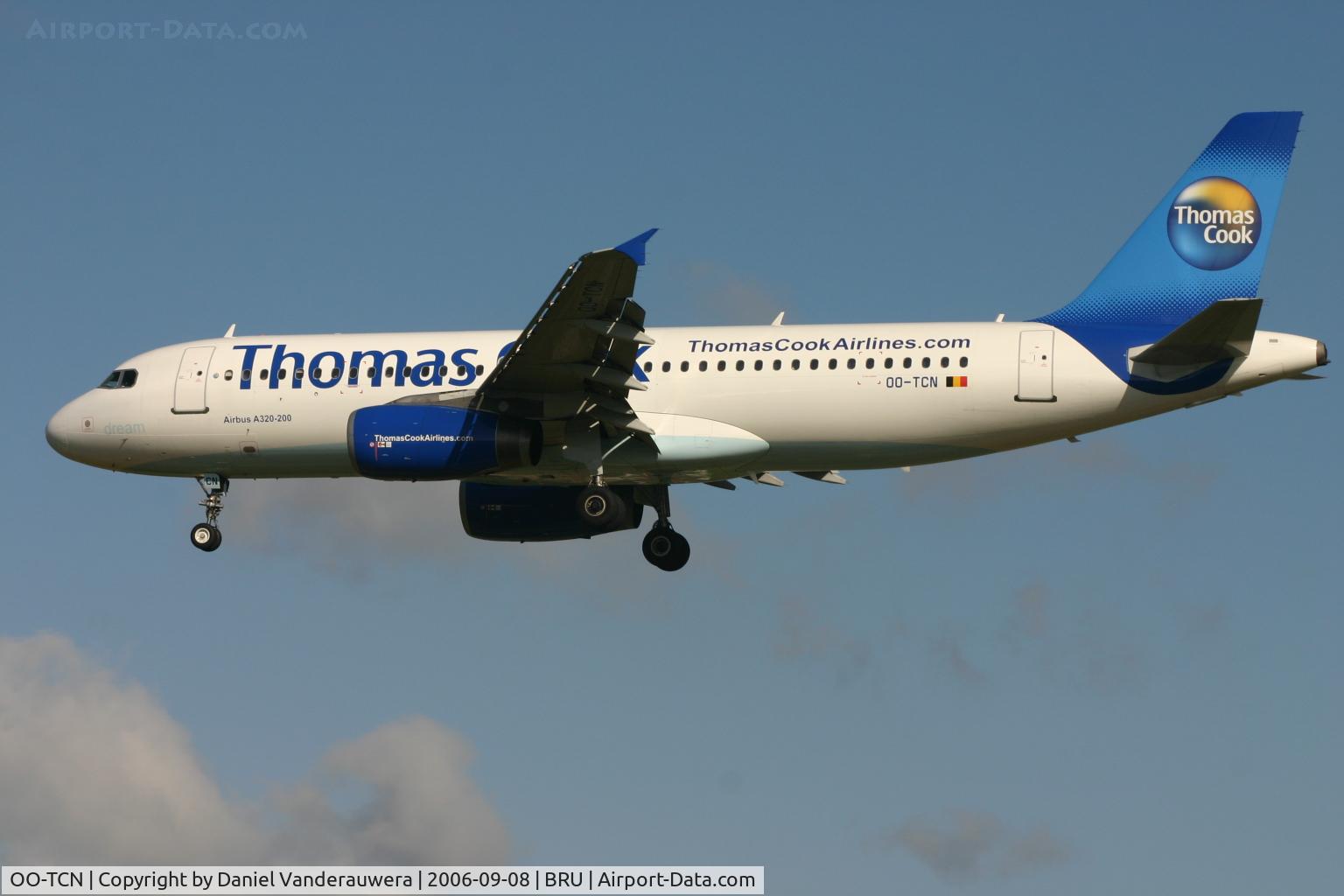 OO-TCN, 1993 Airbus A320-232 C/N 425, arrival of flight FQ5163 on RWY 25L