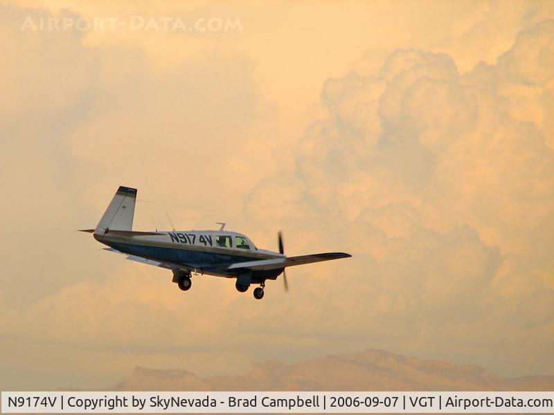 N9174V, 1969 Mooney M20C Ranger C/N 690033, Privately Owned / 1969 Mooney M20C