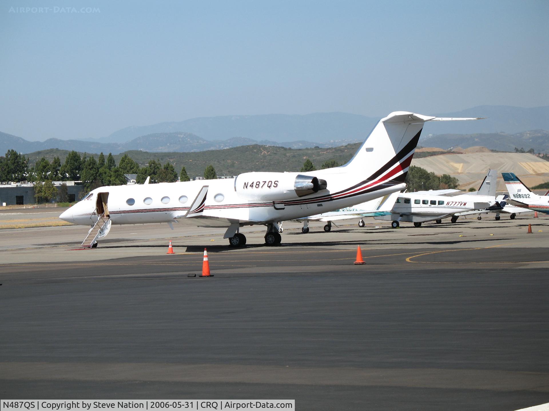 N487QS, 1996 Gulfstream Aerospace G-IV C/N 1287, Netjets 1996 Gulfstream Aerospace G-IV visiting @ McClellan-Palomar Airport, CA